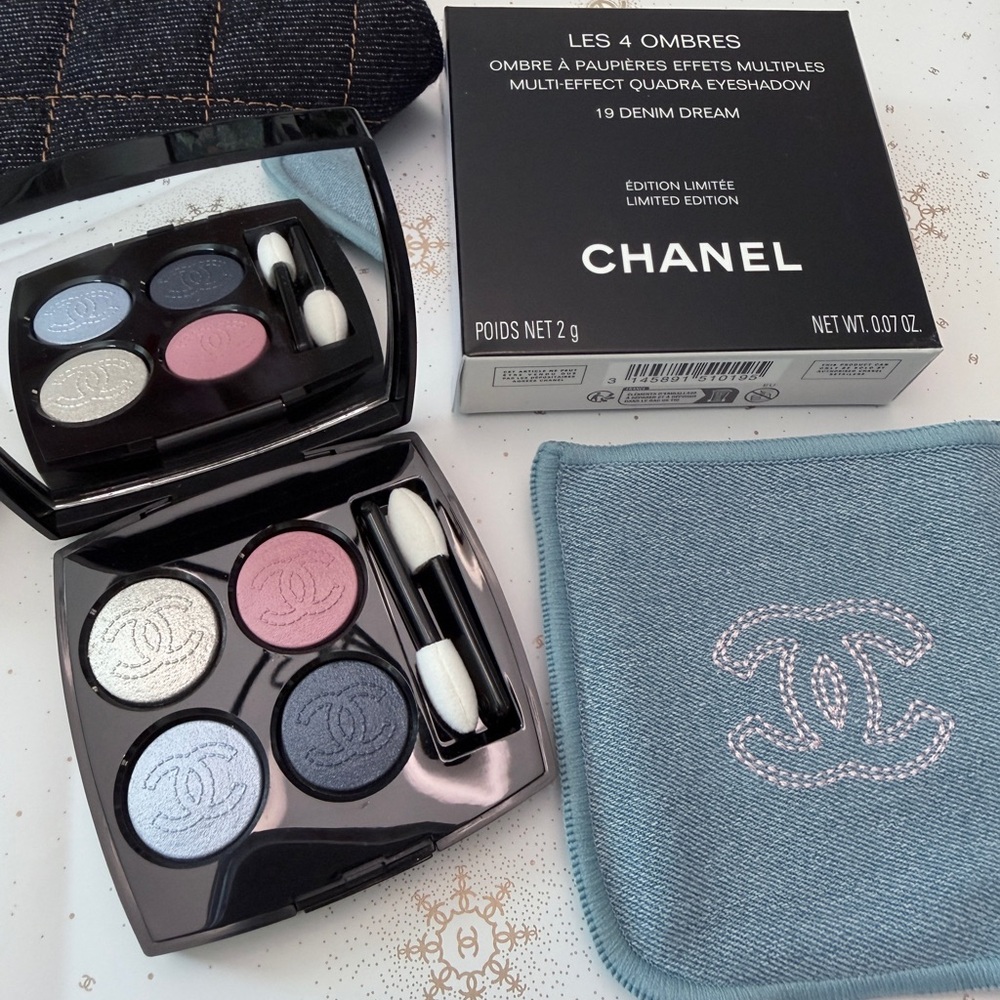 CHANEL Les 4 Ombres Eyeshadow Denim Dream 19